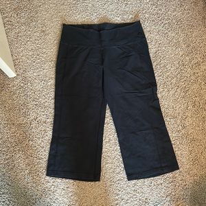 Women’s crop yoga pant